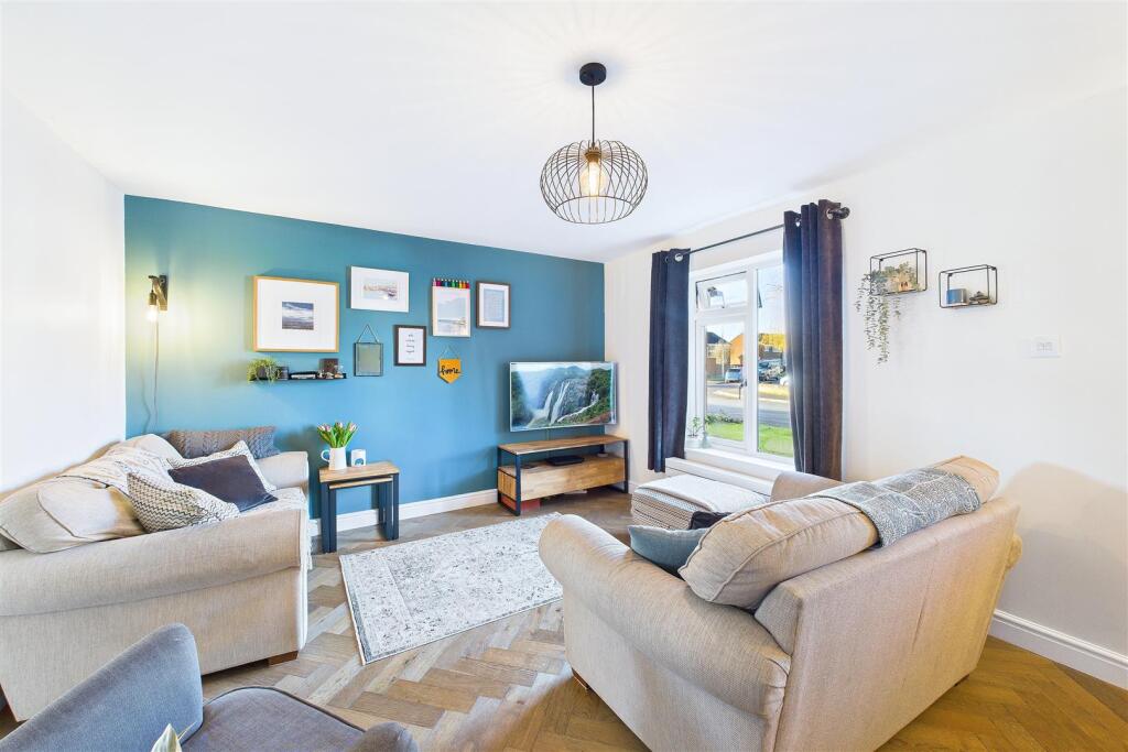 Popular residential location in Clevedon photo 2