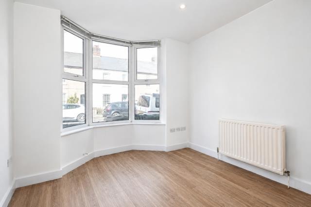 House in Basingstoke and Deane, Basingstoke - View 2