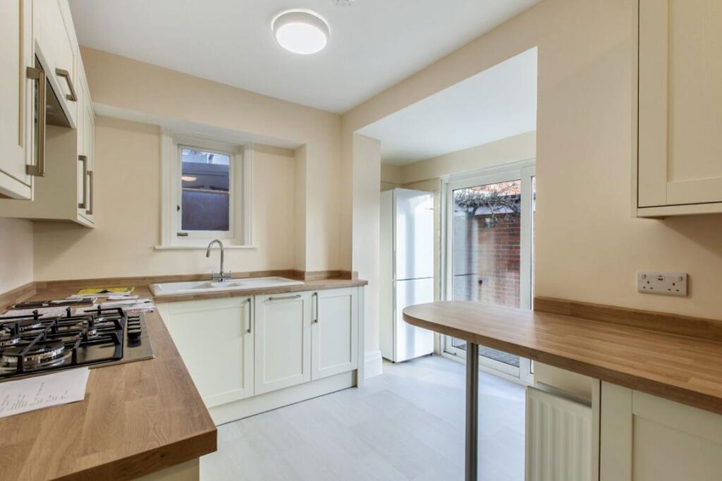 Main image of property: Rockdale Road, Sevenoaks TN13 1JT