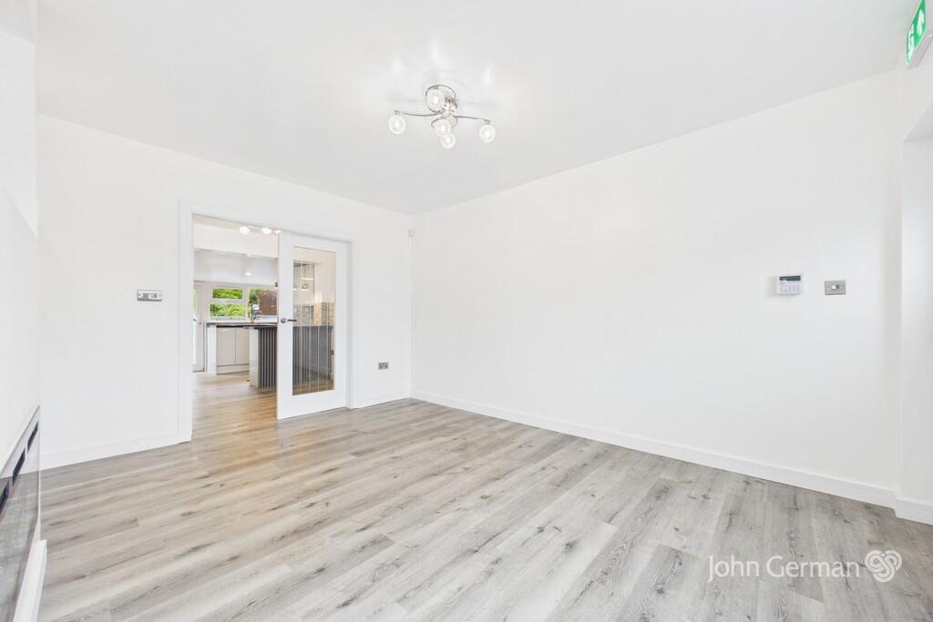 House in East Staffordshire, Rocester - View 3