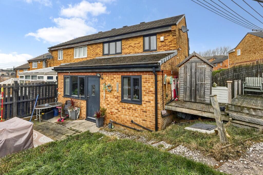 Additional image 15 of Farriers Croft, BD2 ~ With CORNER PLOT position offering POTENTIAL to extend further~