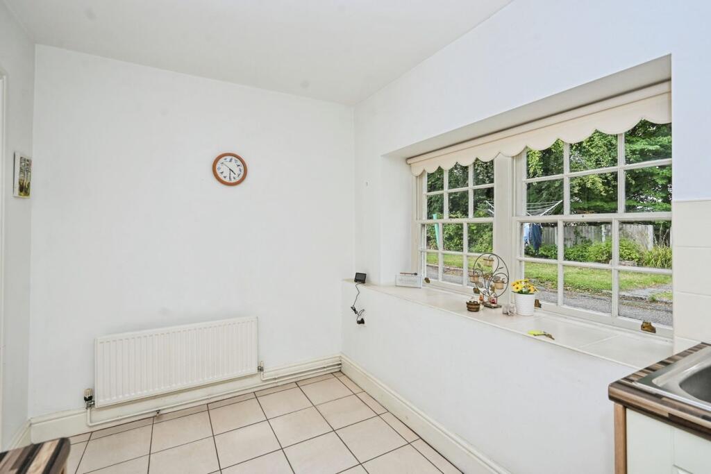 Apartment in St Helens, Liverpool City Region - More