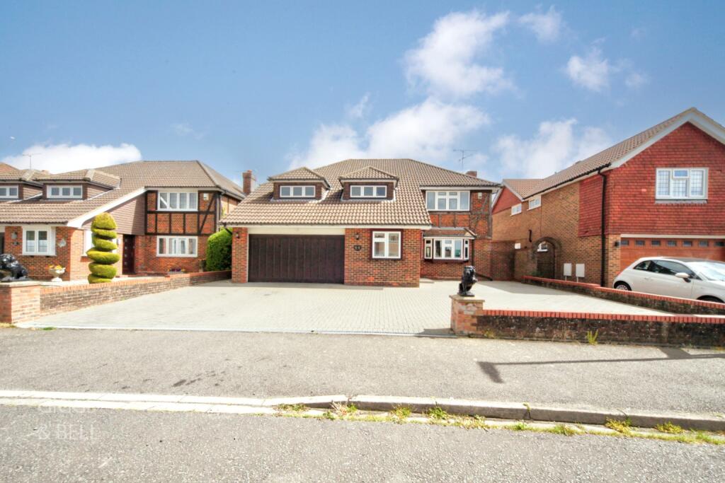 Main image of property: Clinton Avenue, Luton LU27LT