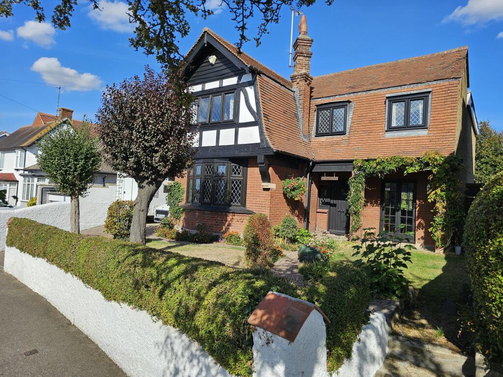 Main image of property: 192, Barnsole Road, Gillingham, ME7 4JG