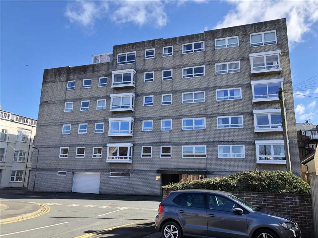2-bed flat on Melville Court, Filey, £215,000