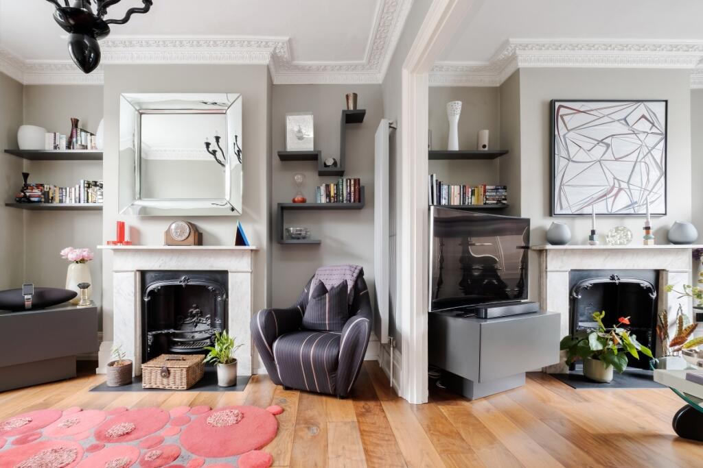 Main image of property: Rees Street London N1