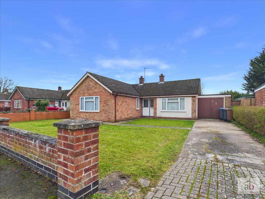 Main image of property: Meadowside Gardens, Rushmere St Andrew, Ipswich