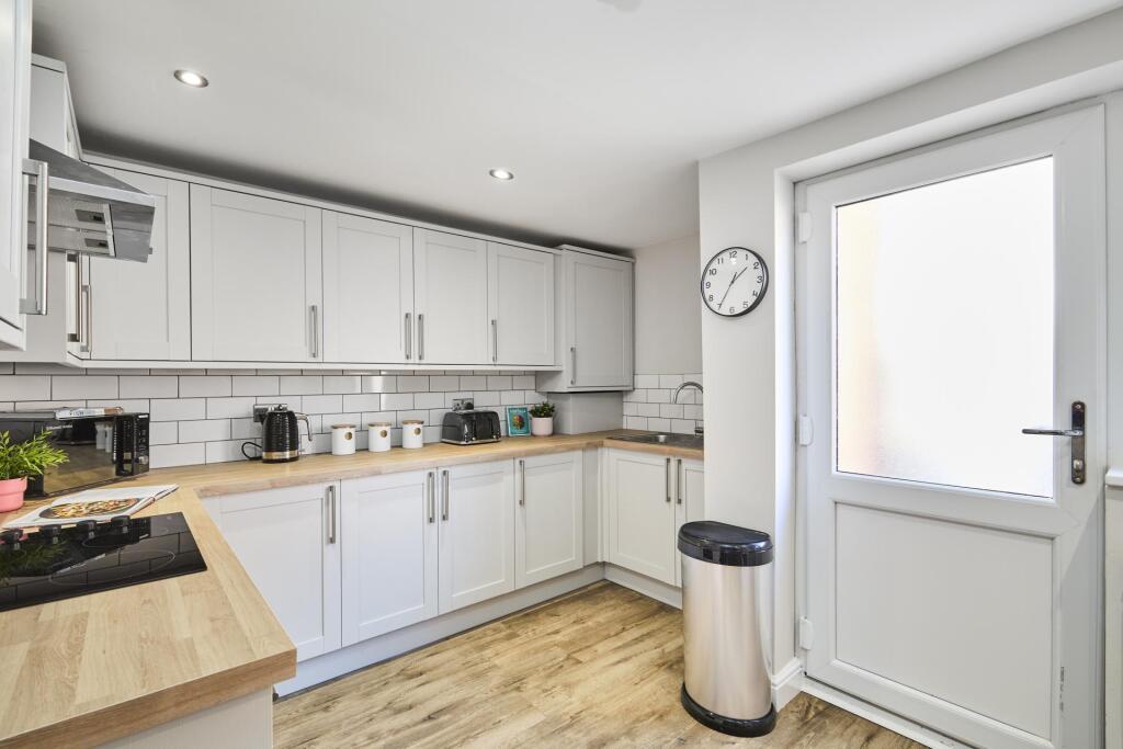 House in Leeds - View 4