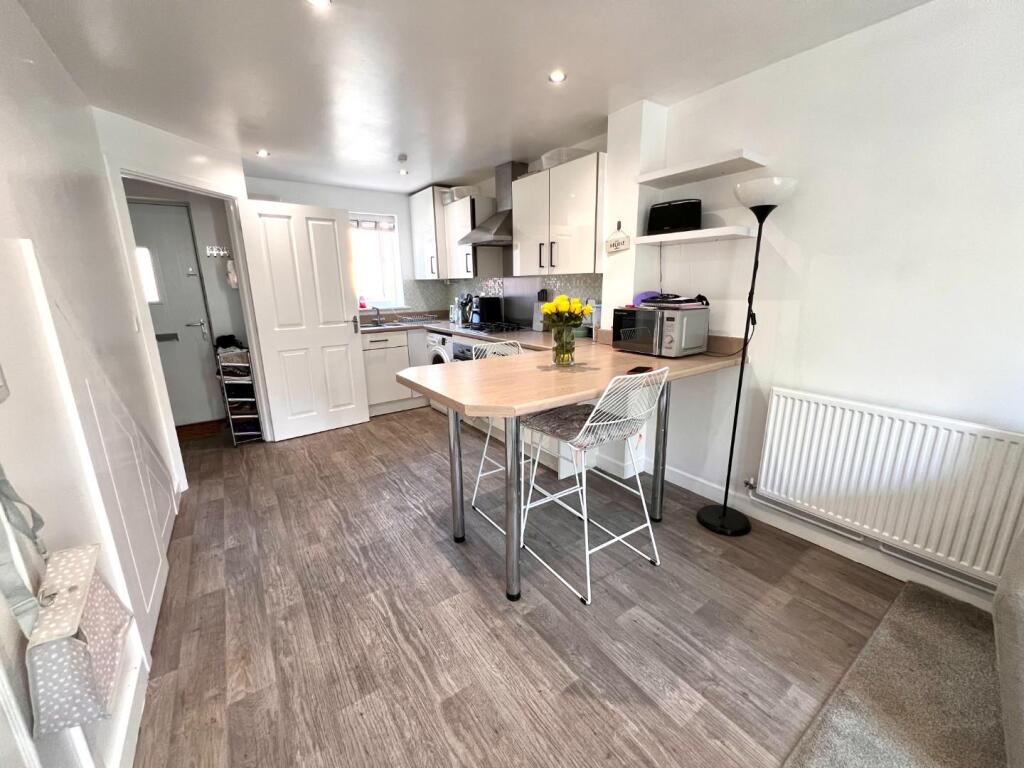 House in Upton, Marina Park - View 4