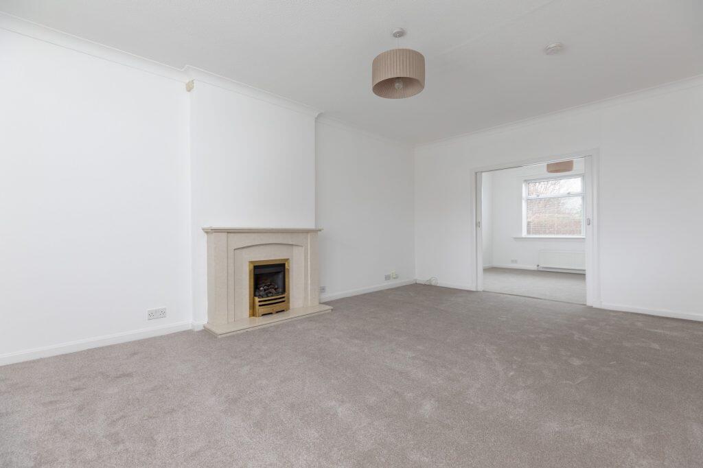Kennedy Court, Giffnock photo 3