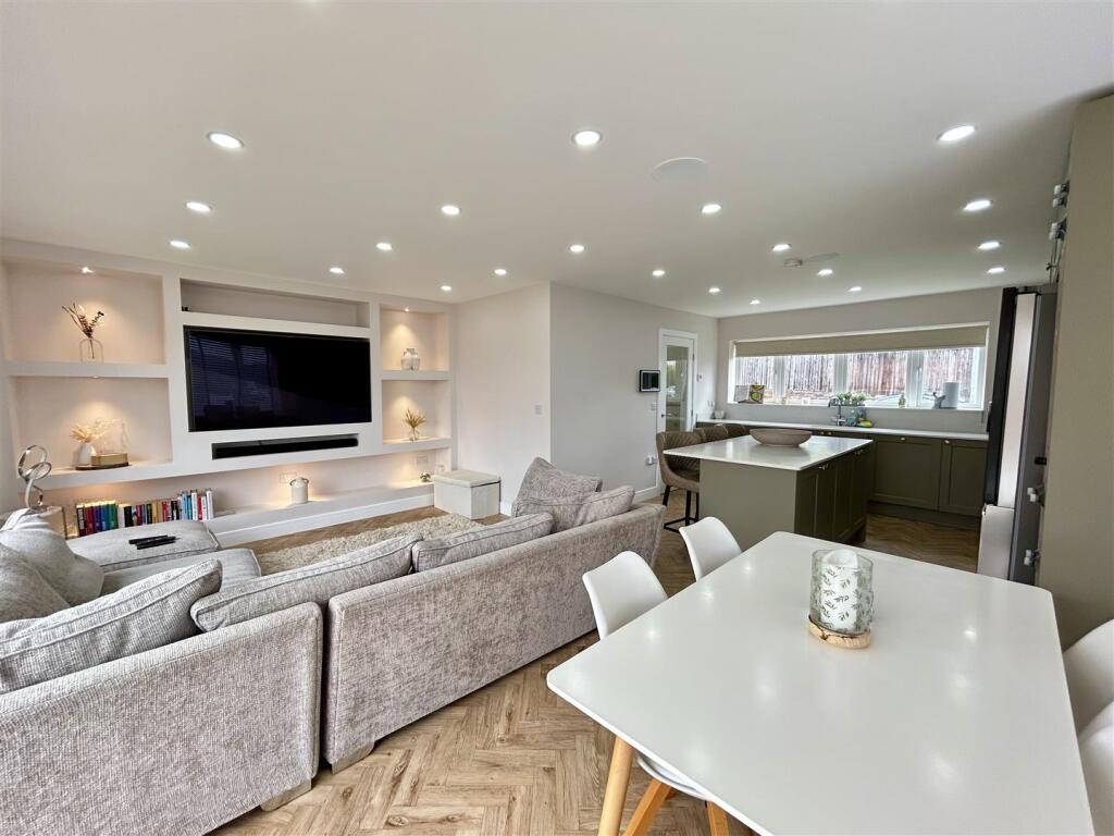 Additional image 3 of Kenilworth Road, Oldbury