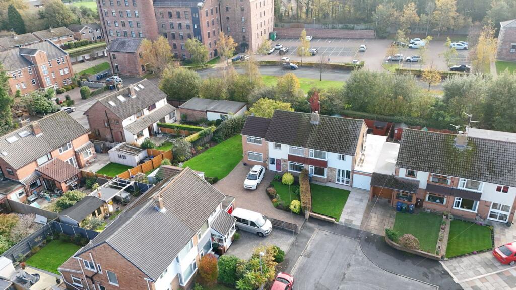 Main image of property: Newlands Avenue, Burscough, L40