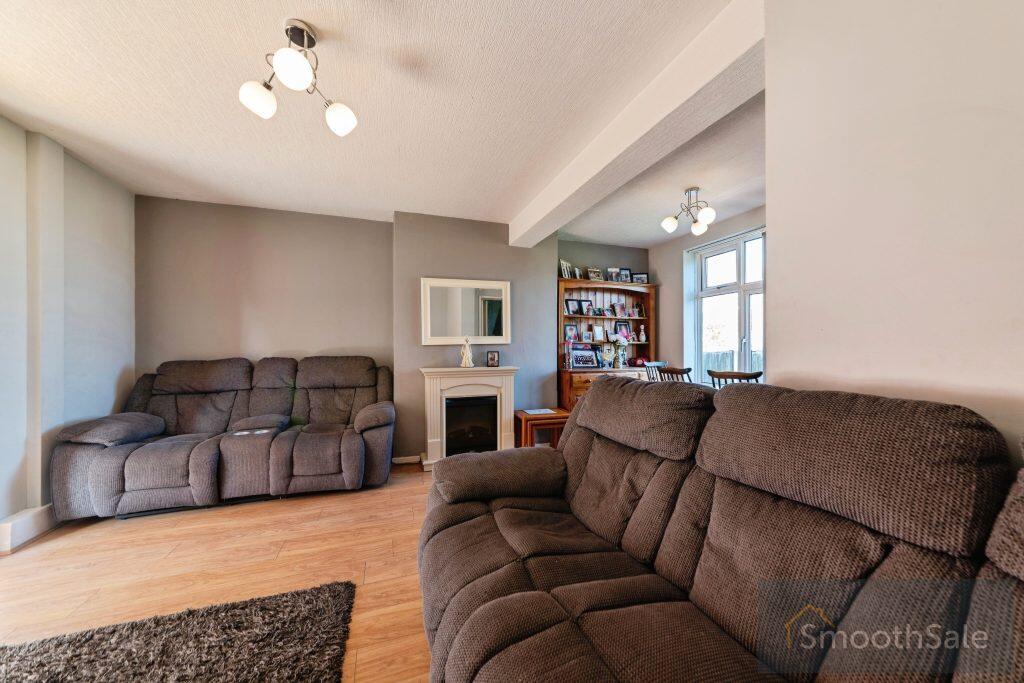 House in Lincoln - View 4
