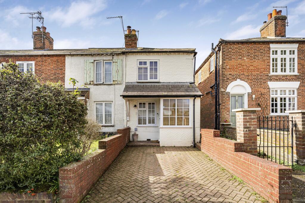 Main image of property: High Street, Redbourn, AL3