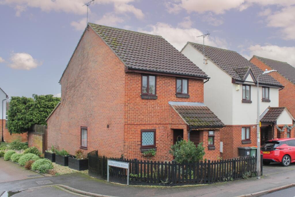 Main image of property: South Street, Leighton Buzzard, LU7 