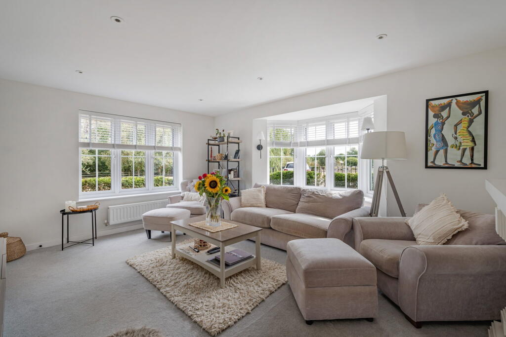 House in Guildford - View 3