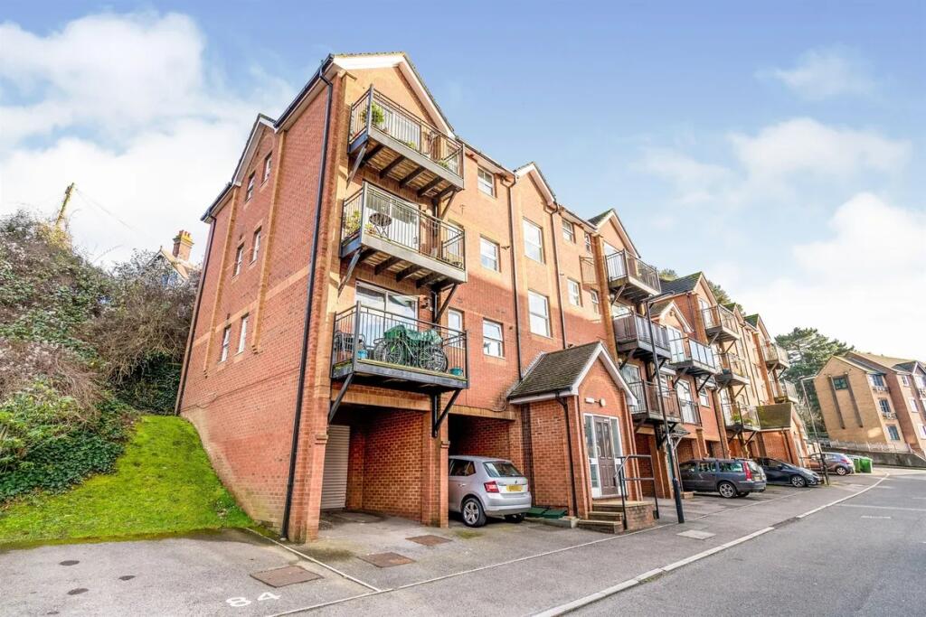 Main image of property: Riverdene Place, Bitterne Park