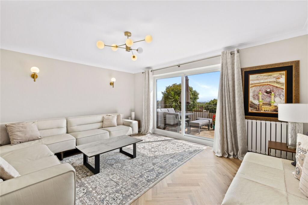 House in Hove, West Blatchington - View 5