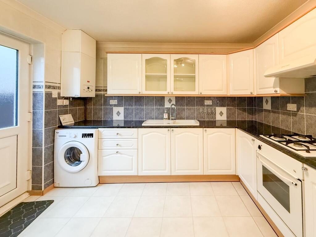 Slaley Close, Gateshead, NE10 photo 2