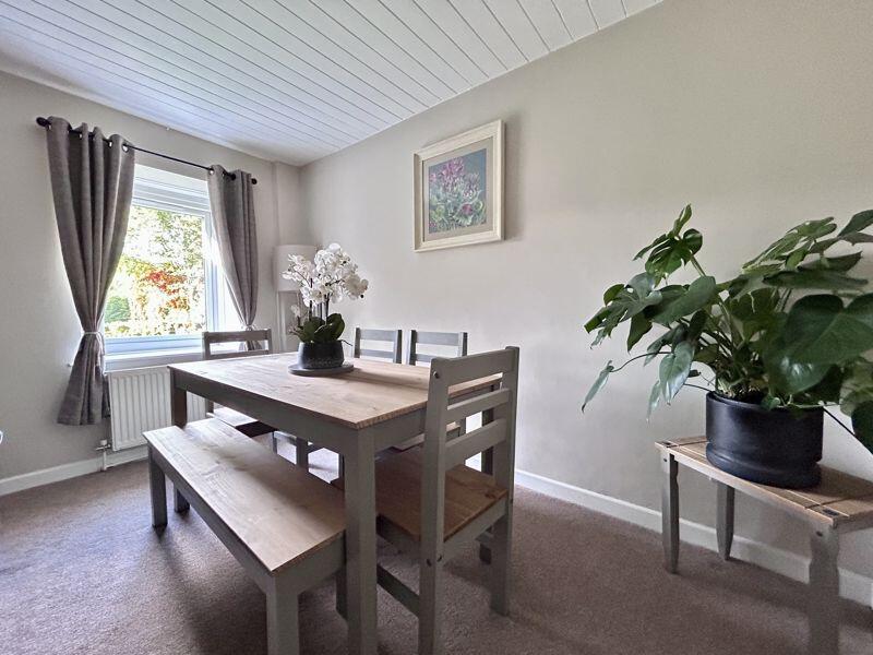 Llanwenarth, Abergavenny photo 4