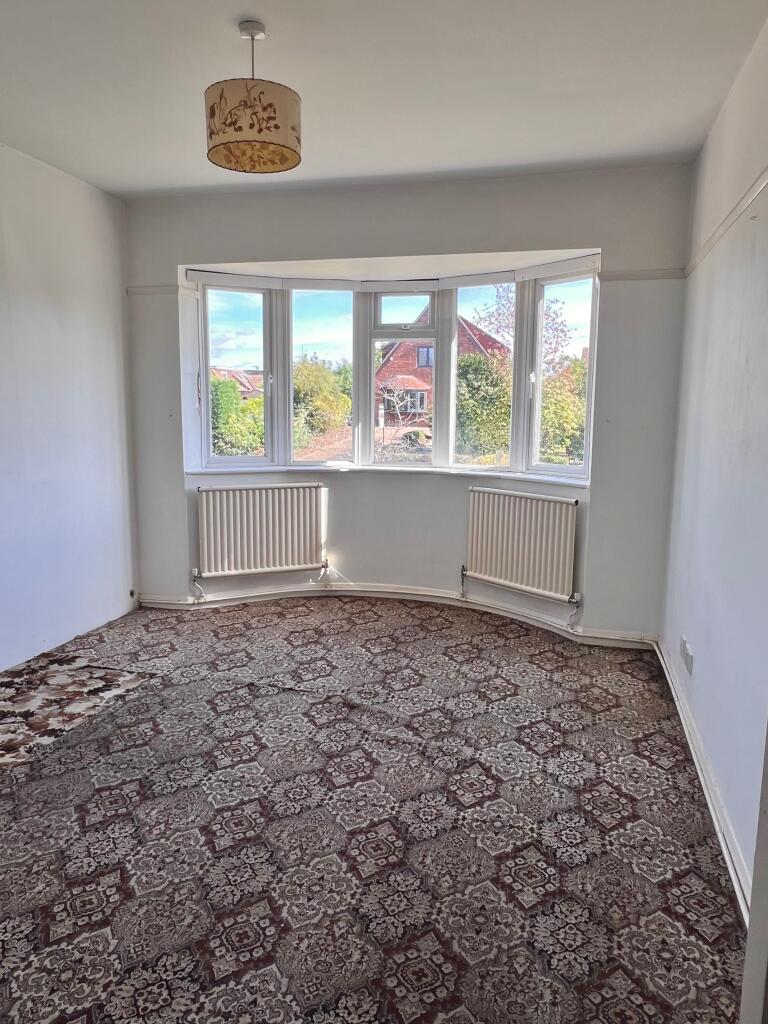 House in Houghton Conquest, Central Bedfordshire - View 5
