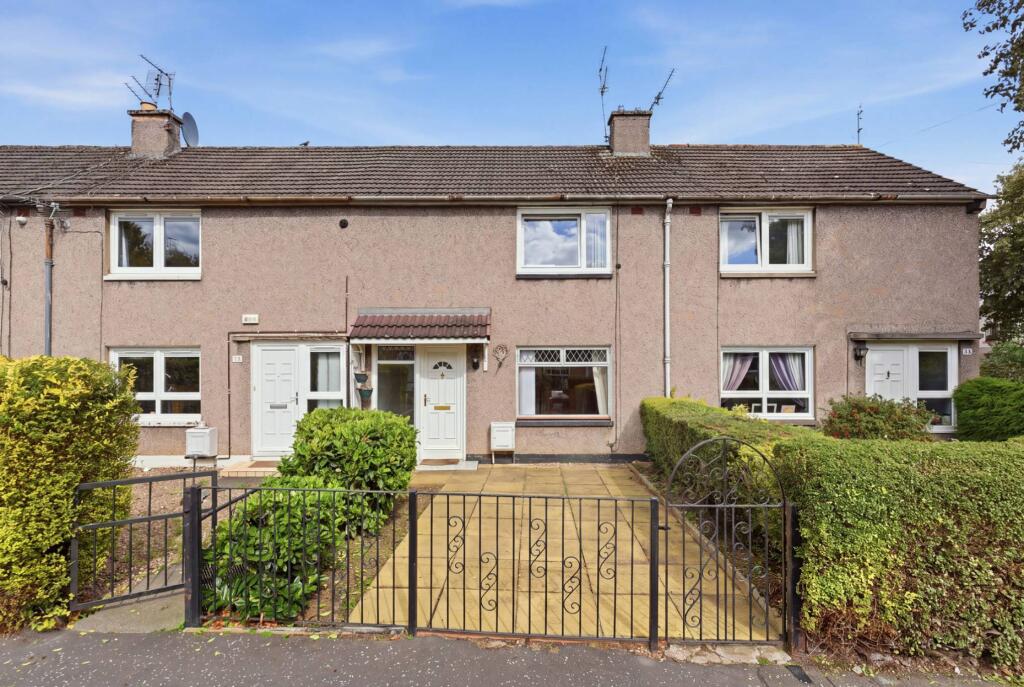Main image of property: 37 Muirhouse Gardens, Edinburgh, EH4 4TA