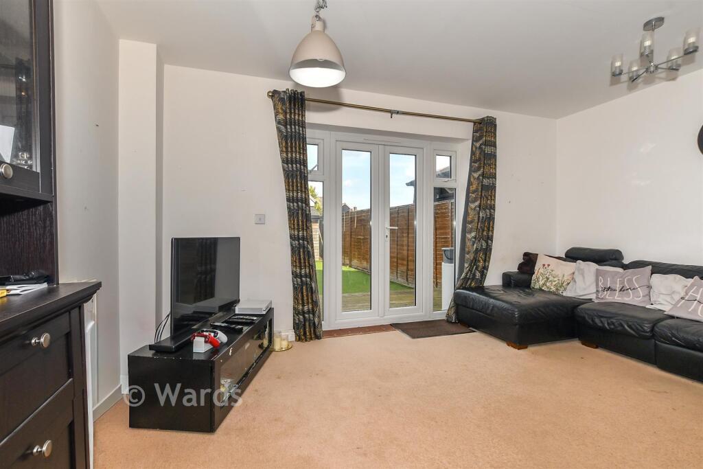 House in Ashford, Bridgefield, Kingsnorth - View 3