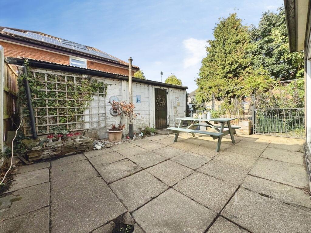 Property photo 8