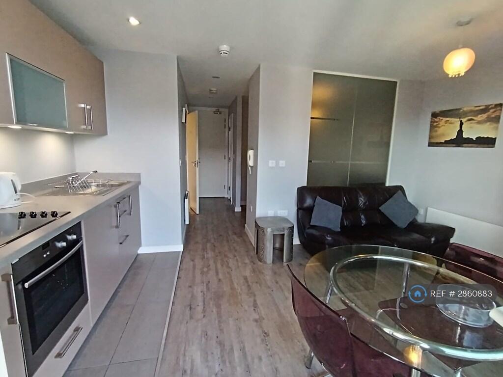 Studio flat for rent