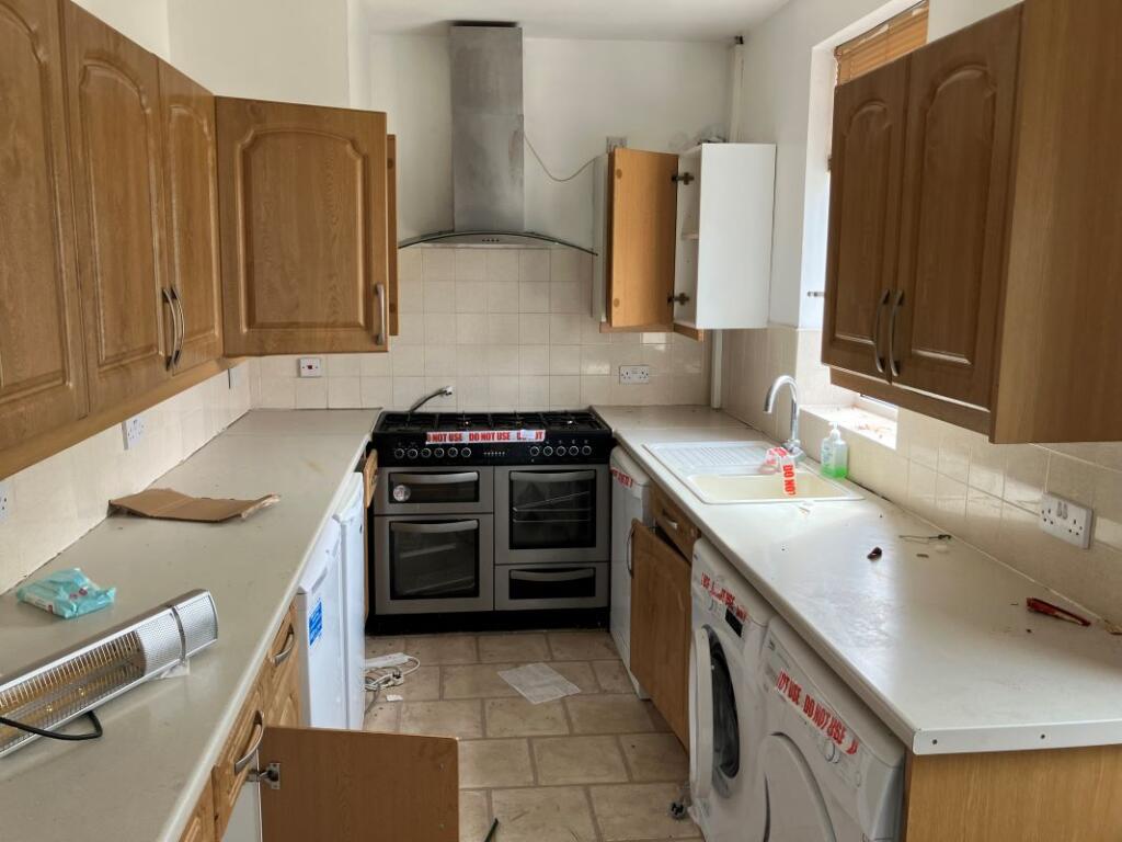 House in Hull, Kingston upon Hull - View 4