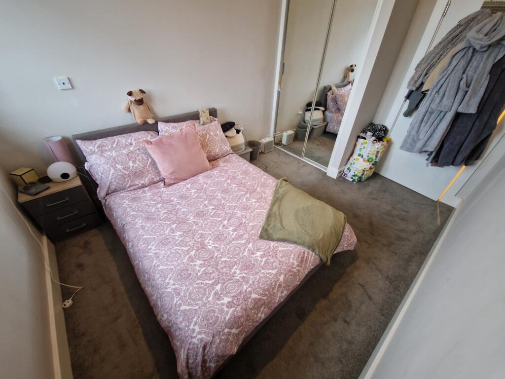 Apartment in Leeds - View 4