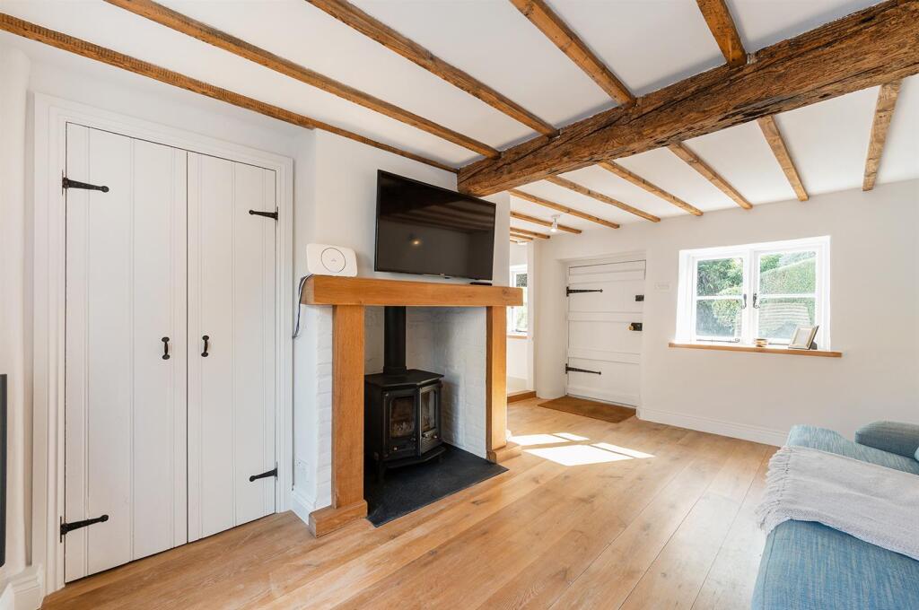 House in Salisbury - View 2
