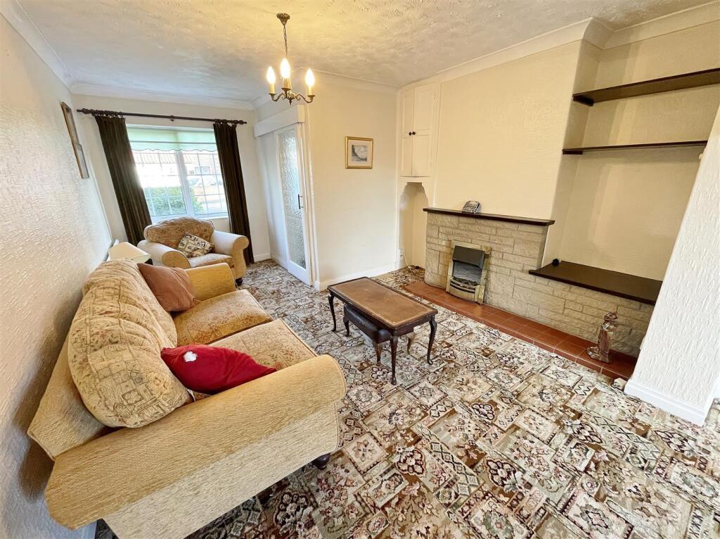 South Duffield Road, Osgodby, Selby photo 2