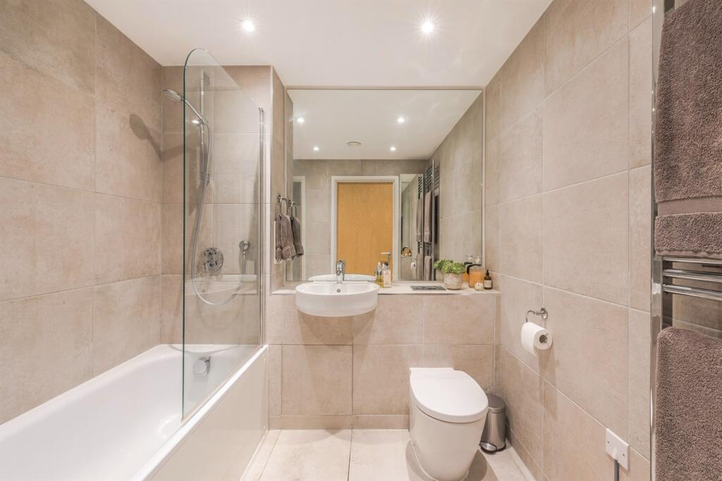 Apartment in London, Balham - More