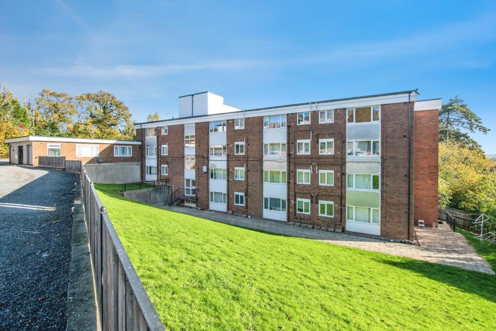 Main image of property: Mount Pleasant, Redditch, Worcestershire, B97