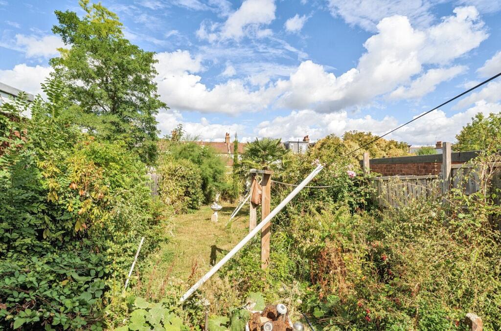 House in Harrow - View 2