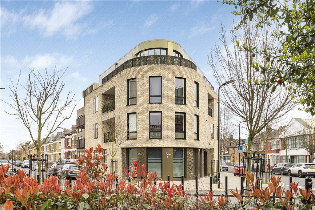 Main image of property: Millfields Road, London, E5