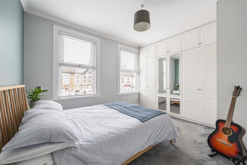 House in London, Beckton - View 5
