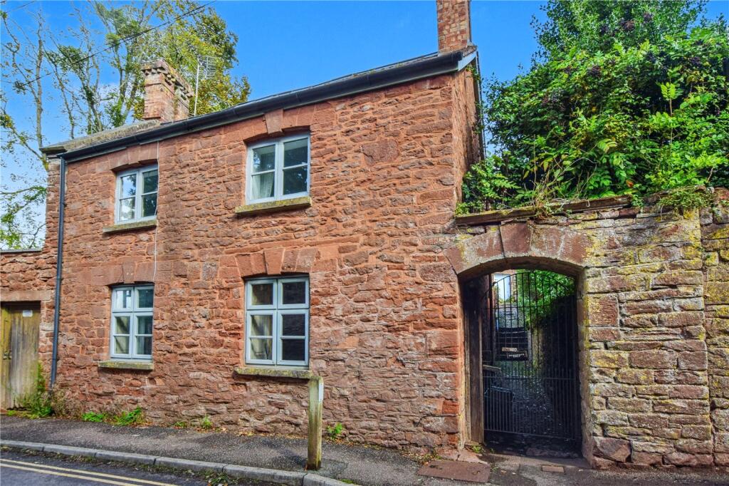 2-bed semi-detached on West Street, Bishops Lydeard, Taunton, Somerset, TA4, £275,000
