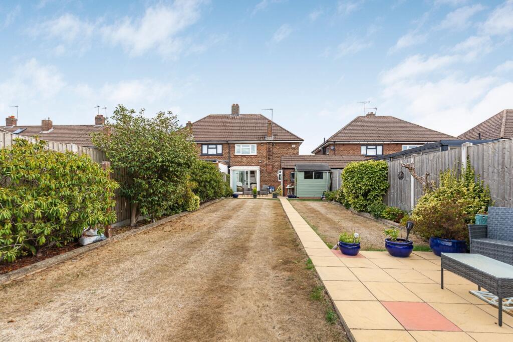 House in Spelthorne, Stanwell - View 4