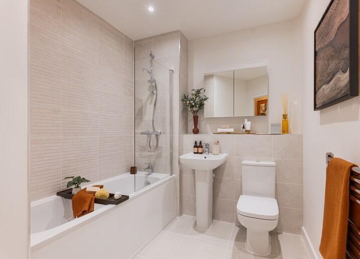 Apartment in Southall - View 4