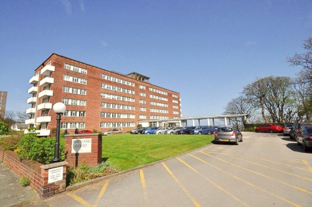 2-bed flat on Portland Court, Wellington Road, £127,500