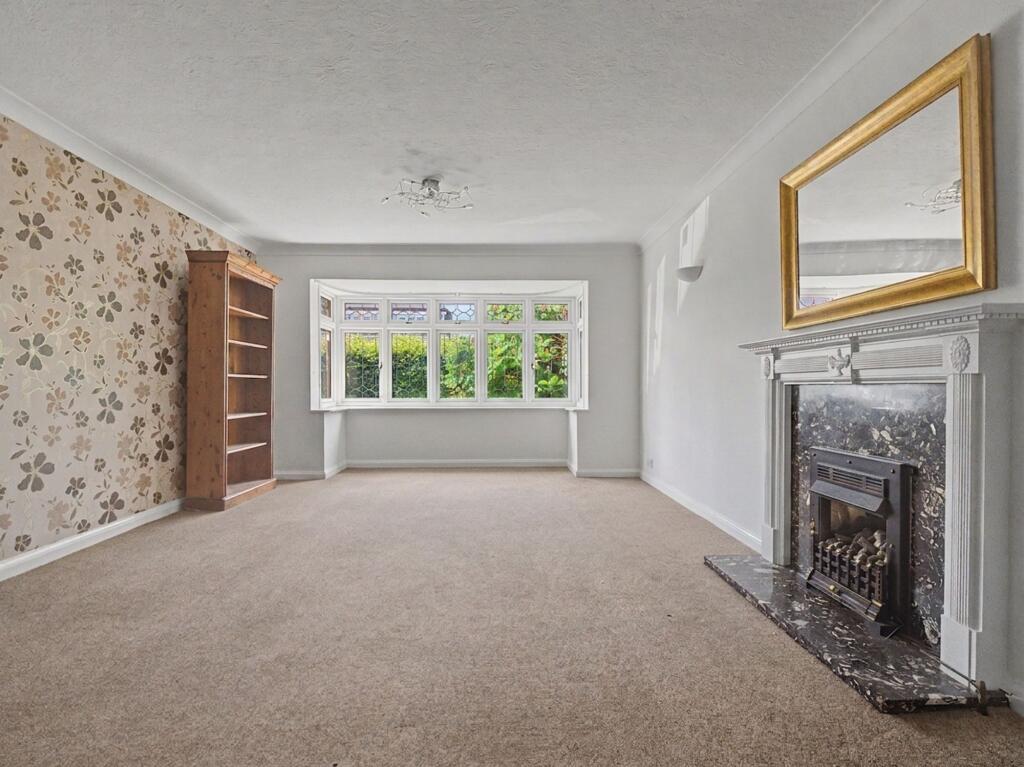 Sandhill Road, Leigh-On-Sea, SS9 photo 4