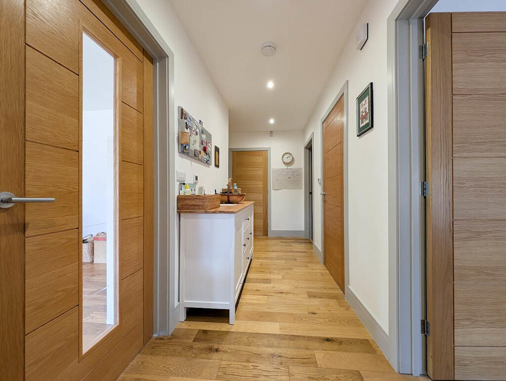 House in Stevenage - View 2