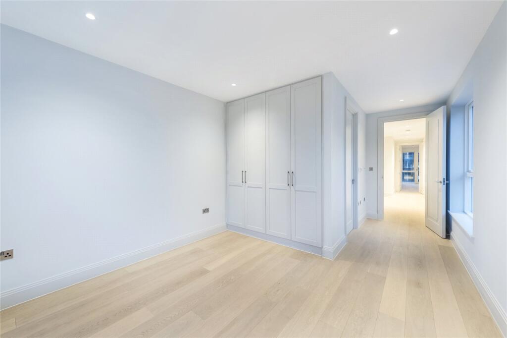 Apartment in London - View 2