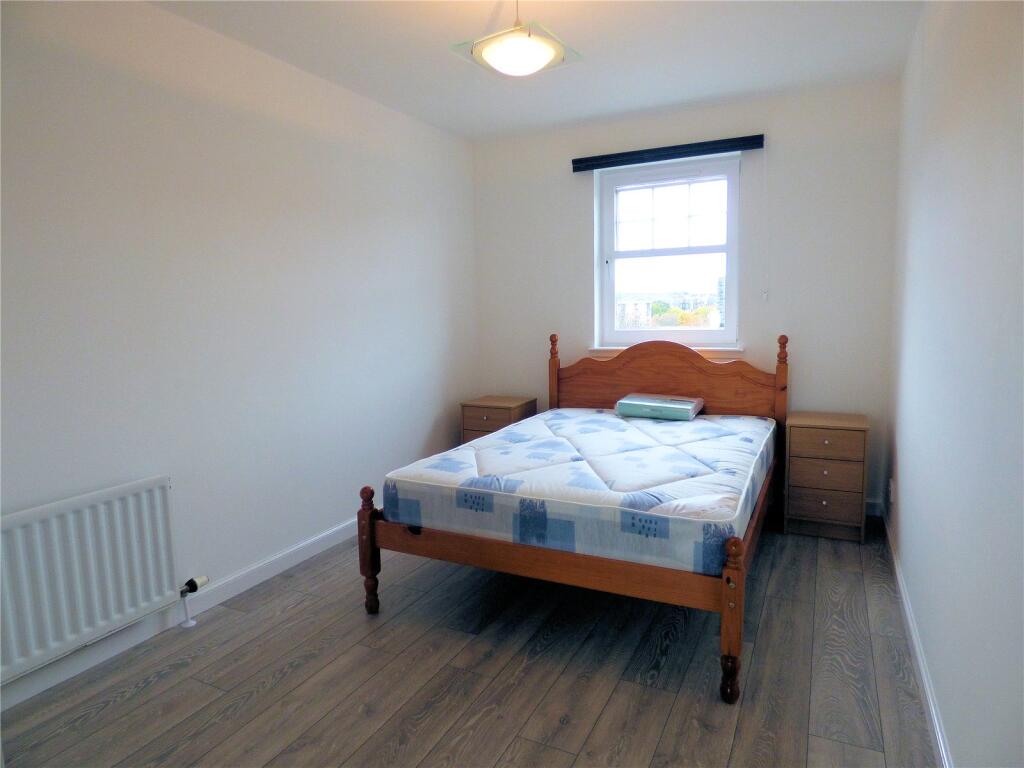 Apartment in Aberdeen, City Centre - View 4