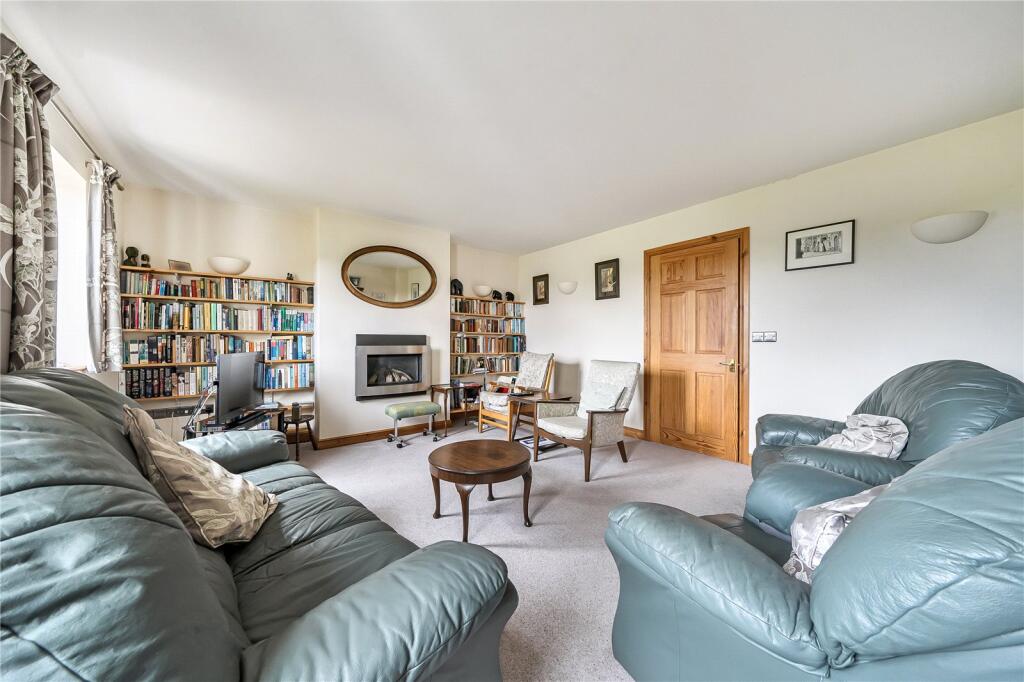 House in Llandrindod Wells, Knighton - More