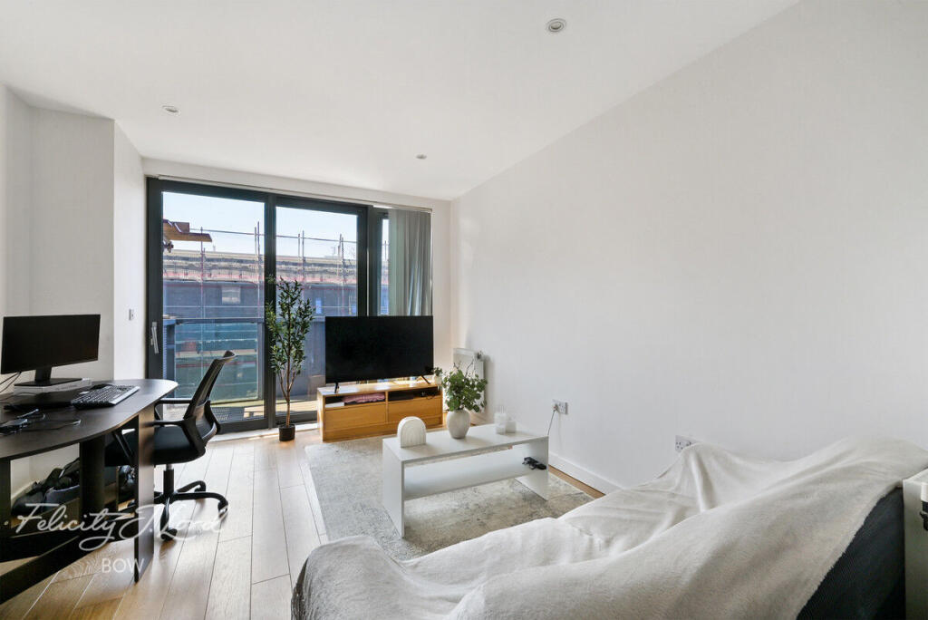 Apartment in London, Ocean Estate, Limehouse - View 5