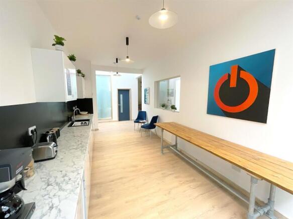 679 First Floor Kitchen.jpg