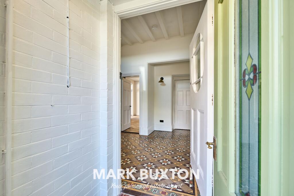 House in Stoke-on-Trent - View 4